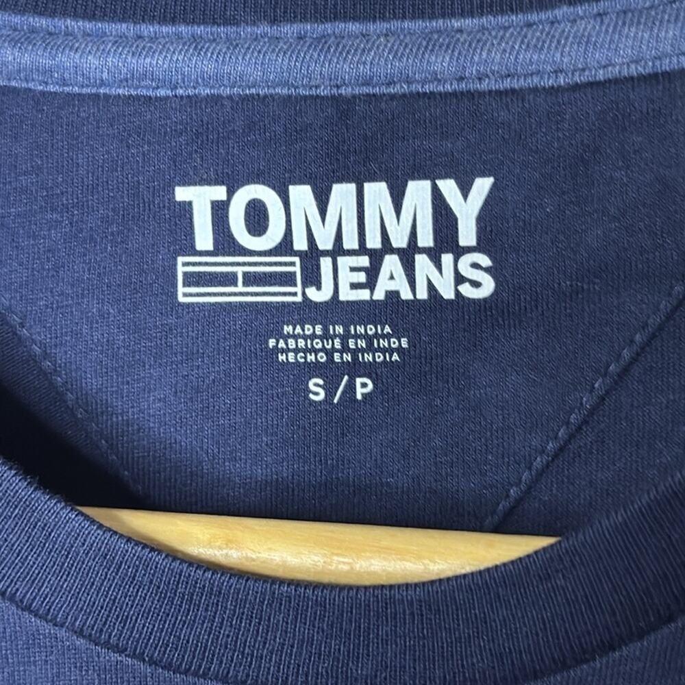 NWT Tommy Hilfiger Bold Big Tommy Jeans Logo T-Shirt Mens Size Small - Picture 4 of 5